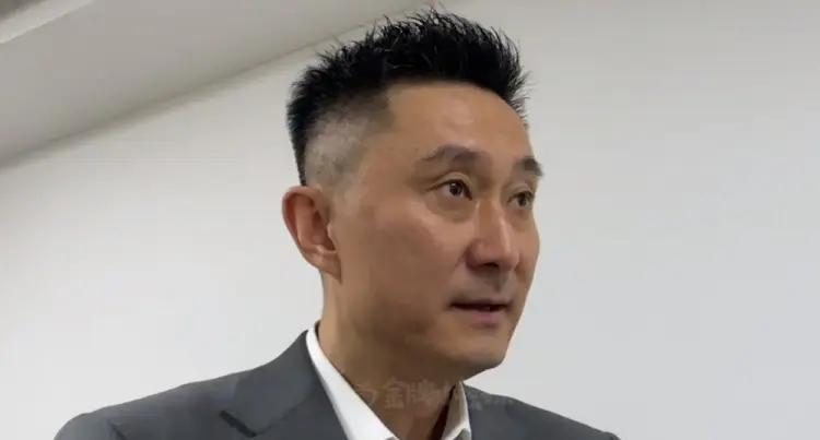爱游戏体育-西悉尼流浪者冲击季军，年轻球员表现亮眼的简单介绍