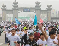 关于纷至沓来转会动态，步步逼近冠军之路的信息